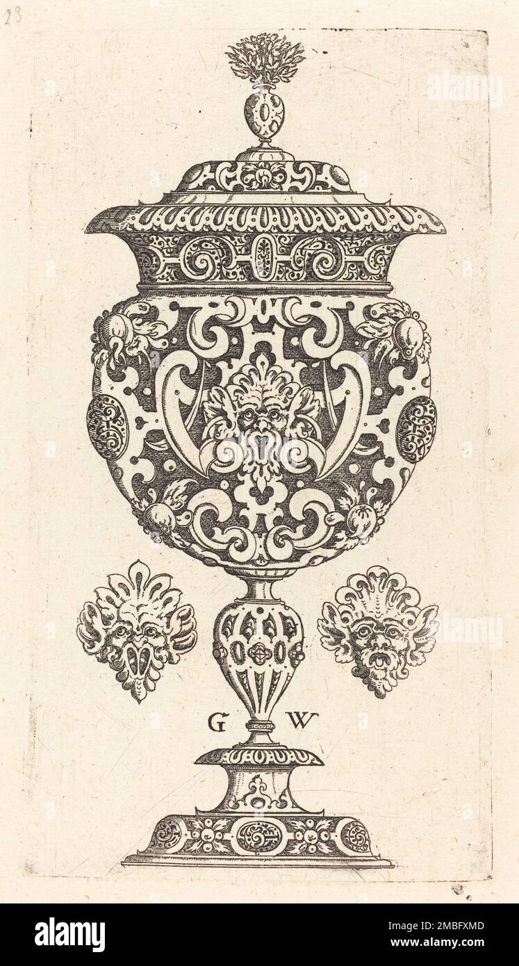 Calice, bordo decorato con masque con bocca di gaping, pubblicato nel 1579. Foto Stock