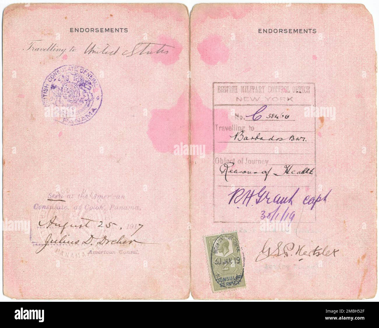 Caltilda Downes: Barbados Passport, interiore, 1919. Timbrato dal Consolato Generale britannico a Panama e dall'Ufficio di controllo militare britannico a New York. 'Viaggiare in: Stati Uniti...visto al Consolato americano di Colon, Panama, 25 agosto 1917, Julius D. Dreher, Console americana...Viaggiare in: Barbados BWI [Indie Occidentali Britanniche]; oggetto del viaggio: Motivi di salute'. Foto Stock