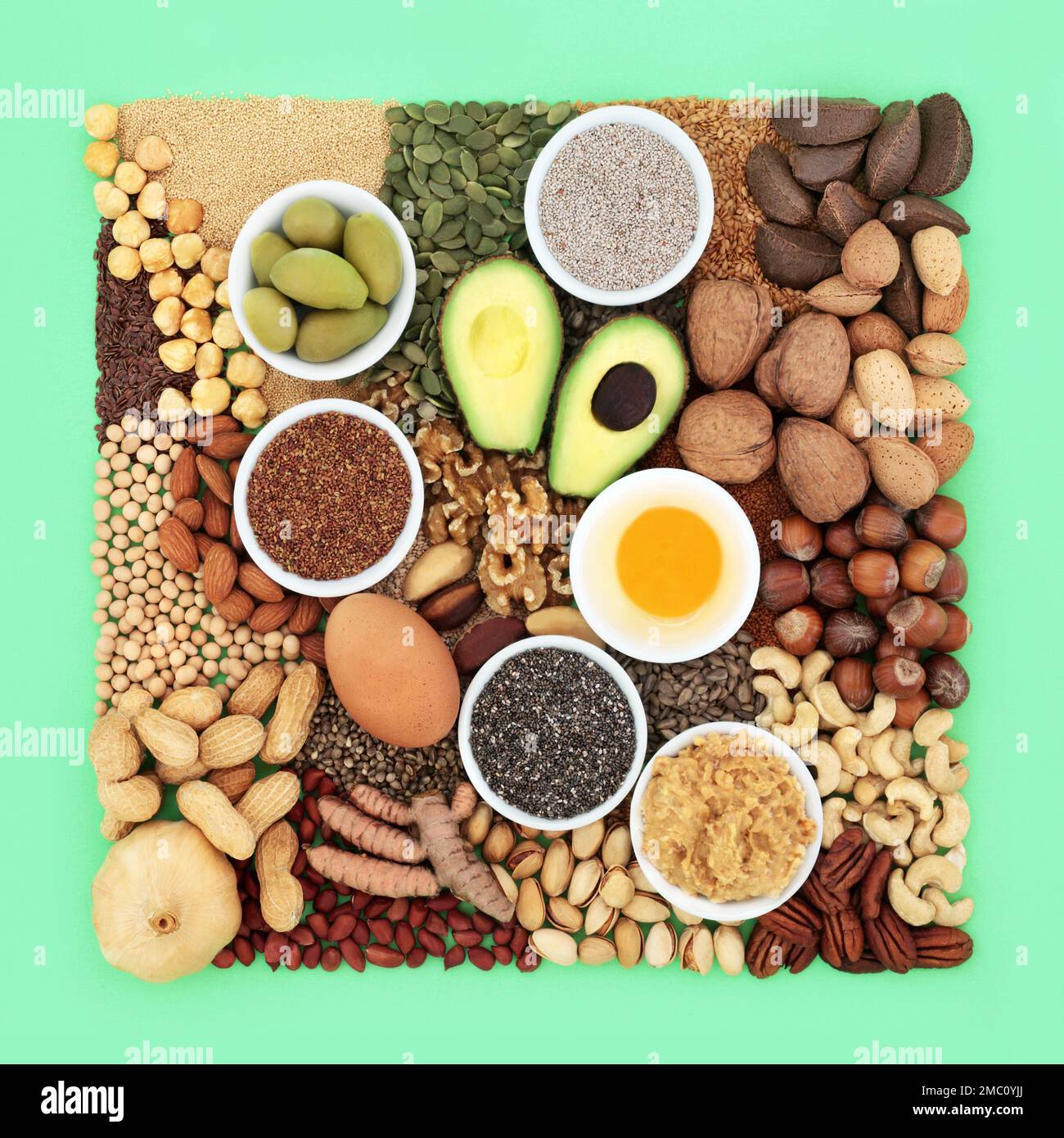 Alimenti essenziali di acidi grassi ad alto contenuto di lipidi sani. Gli ingredienti contengono grassi sani insaturi per il cuore sano e i livelli di colesterolo. Foto Stock