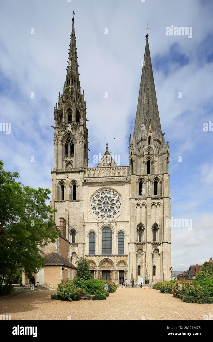 Facciata ovest di Notre Dame Cattedrale di Chartres, Eure-et-Loir, Francia Foto Stock