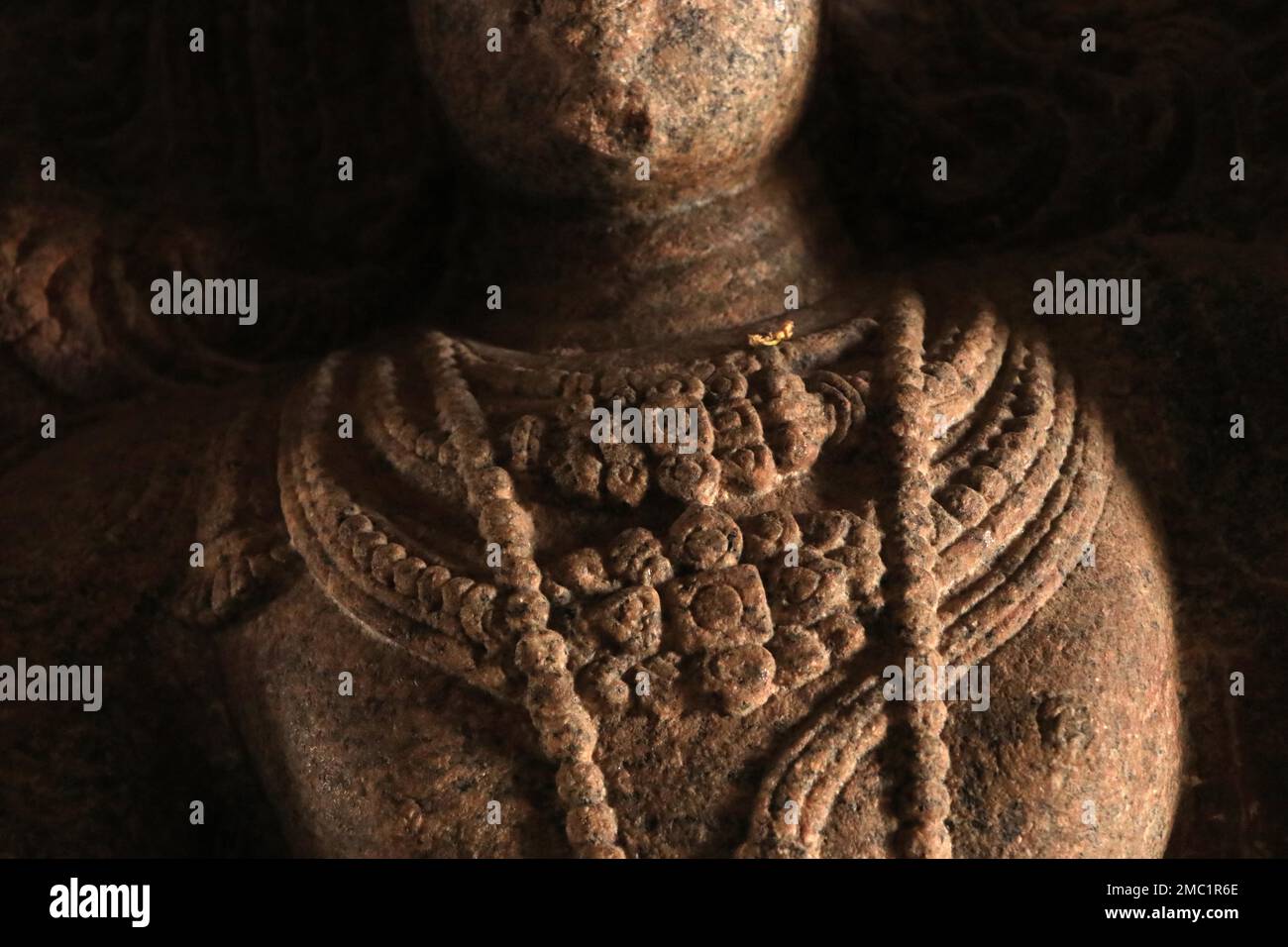 Collane eleganti gioielli scolpiti nella pietra, Belle Arti, vintage, moda, tendenza, Stile, ornamenti, Andhra Pradesh Foto Stock