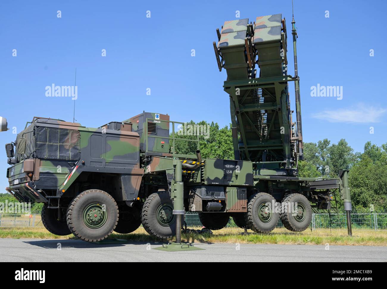 Sistema missilistico Patriot di difesa aerea della Bundeswehr, 22. 06. 2005. ILA International Aerospace Exhibition Berlin, Schoenefeld, Brandeburgo, Germania Foto Stock