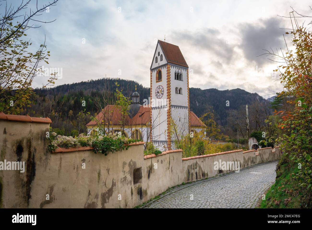 St Torre della Basilica di Mang - Fussen, Baviera, Germania Foto Stock