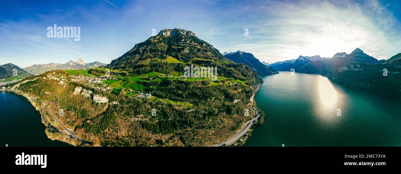 Veduta aerea panoramica del Lago dei quattro Cantoni, Morschach, Svizzera. Foto Stock