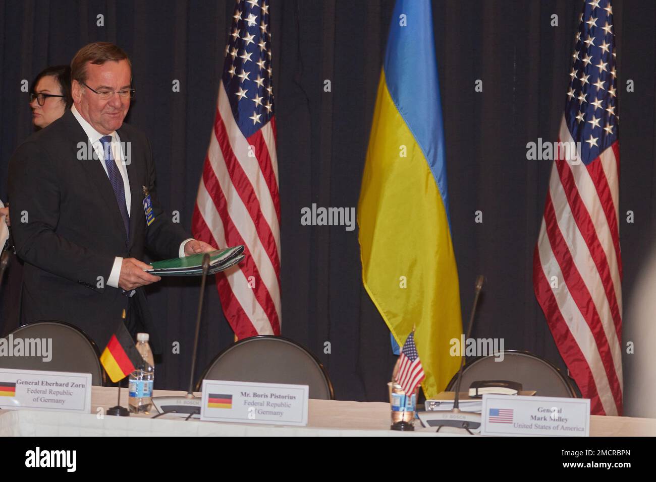 Ramstein, Germania. 20th Jan, 2023. RAMSTEIN, GERMANIA, base aerea degli Stati Uniti, 20. Gennaio 2023: : Nuovo ministro della Difesa tedesco Boris Pistorius prima dell'inizio della conferenza del Gruppo di contatto per la Difesa Ucraina Venerdì 20 gennaio 2023 presso la base dell'aeronautica statunitense Ramstein in Germania per discutere e attuare aiuti militari urgenti per l'Ucraina nella sua lotta contro la guerra di aggressione russa Credit: SPP Sport Stampa Foto. /Alamy Live News Foto Stock