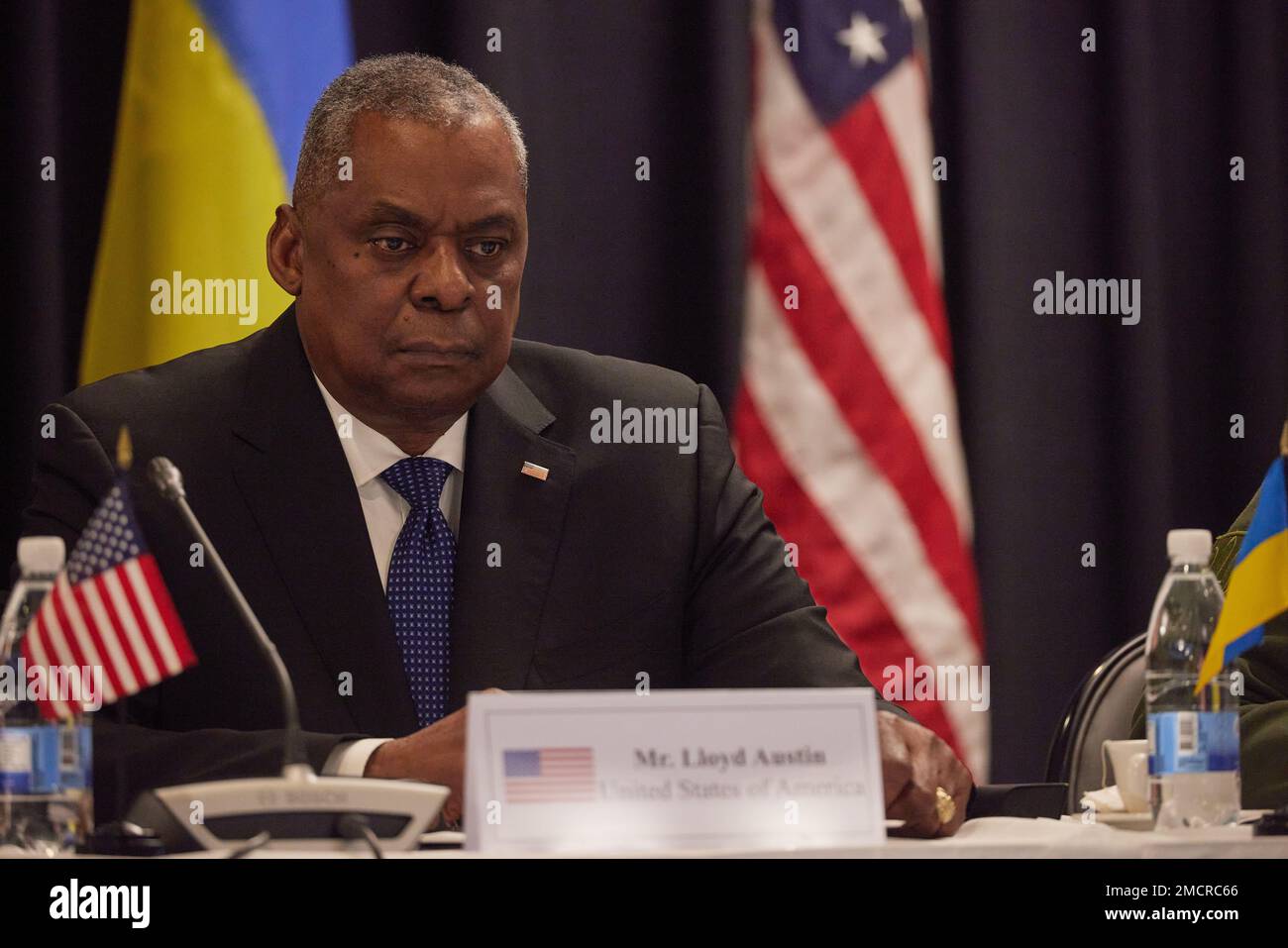 Ramstein, Germania. 20th Jan, 2023. RAMSTEIN, GERMANIA, base aerea degli Stati Uniti, 20. Gennaio 2023: : Segretario PER la Difesa DEGLI STATI UNITI Lloyd Austin prima dell'inizio della conferenza del Gruppo di contatto per la Difesa dell'Ucraina Venerdì 20 gennaio 2023 presso la base dell'aeronautica statunitense Ramstein in Germania per discutere e attuare aiuti militari urgenti per l'Ucraina nella sua lotta contro la guerra di aggressione russa Credit: SPP Sport Stampa Foto. /Alamy Live News Foto Stock