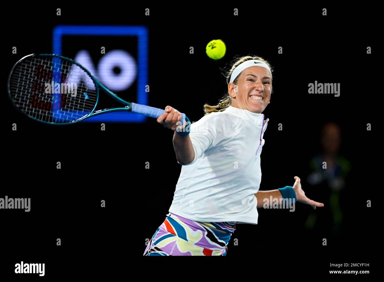 Victoria Azarenka di Bielorussia in azione durante il suo incontro di 4th  round contro Lin Zhu di Cina al torneo di tennis Australian Open 2023 al  Melbourne Park di Melbourne, domenica 22