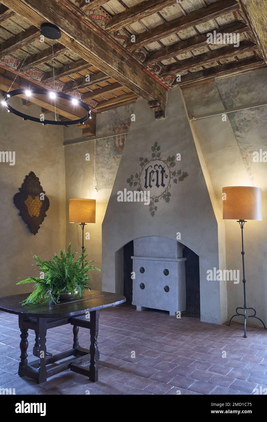 Palazzo valerano saluzzo della manta immagini e fotografie stock ad