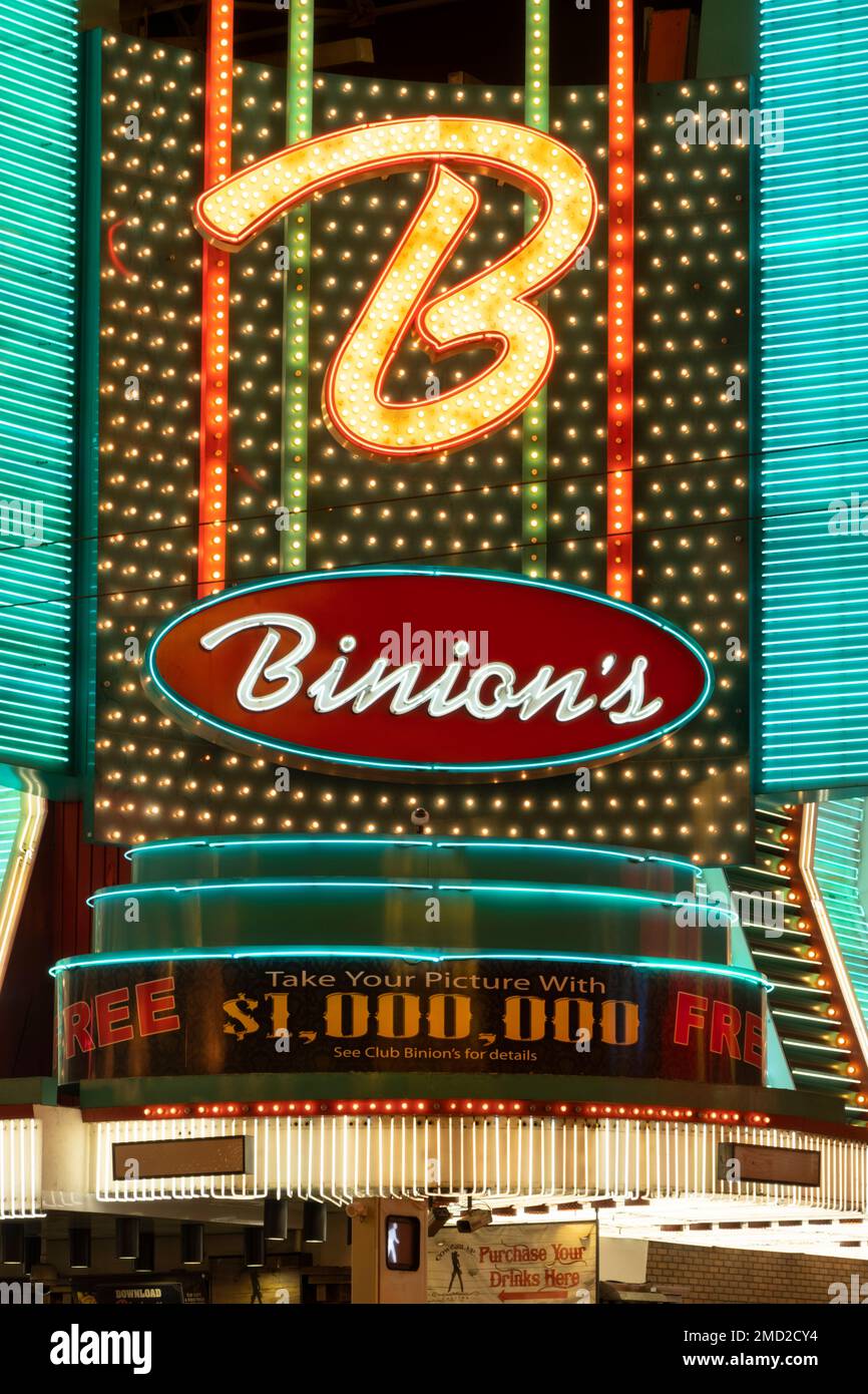 Cartello d'ingresso principale al Binions Gambling Hall & Hotel, Fremont Street, Las Vegas, Nevada, USA Foto Stock