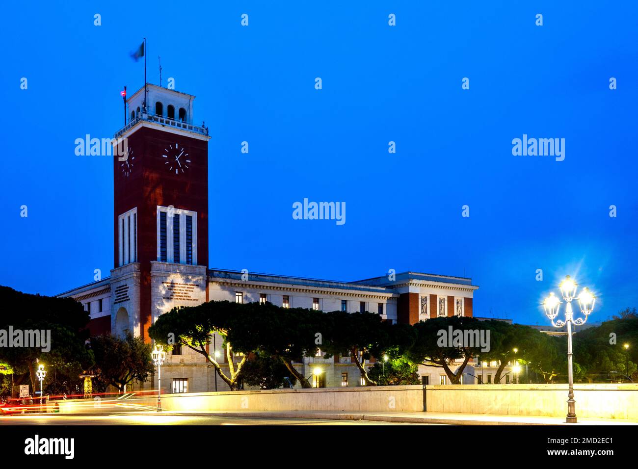 Palazzo di Città di notte, Pescara, Italia Foto Stock