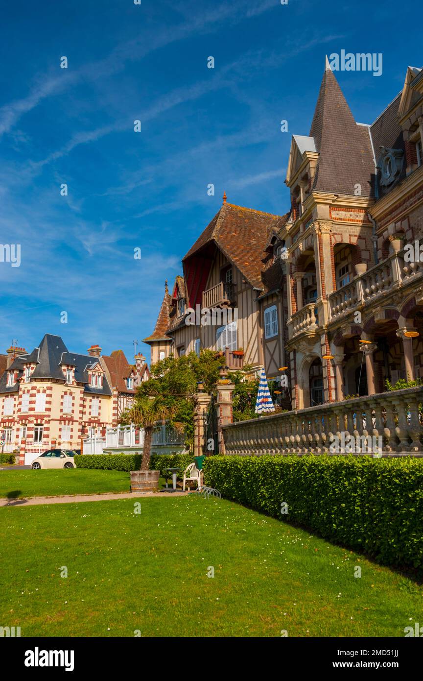 Francia, Calvados (14), Cabourg, villa argentina in stile Belle Epoque, affitti di bed & breakfast di charme Foto Stock