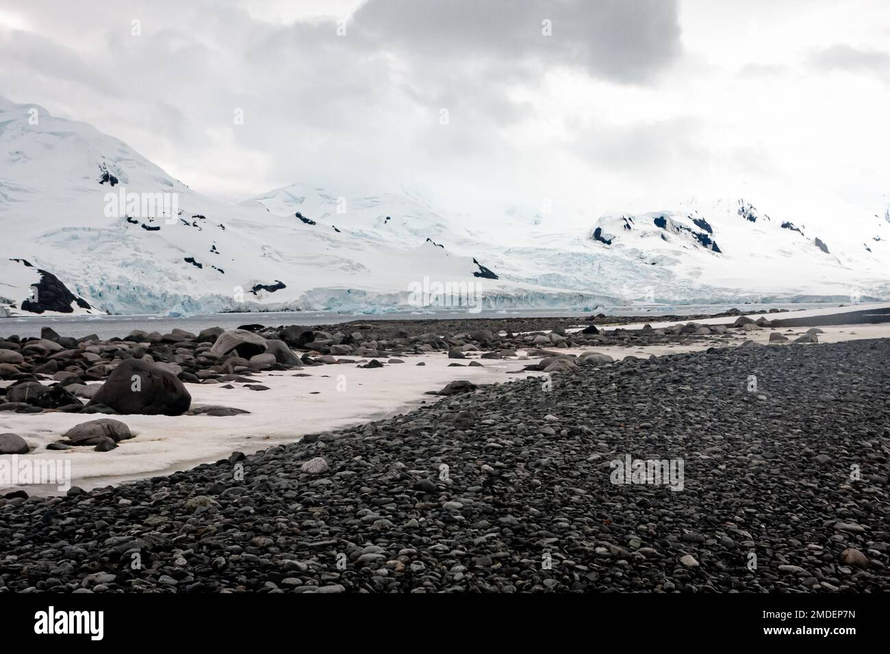 Il cambiamento dei modelli meteorologici nella regione Antartica sta causando grandi variazioni ai ritmi stagionali stabiliti e cambiamenti nell'ambiente fisico Foto Stock