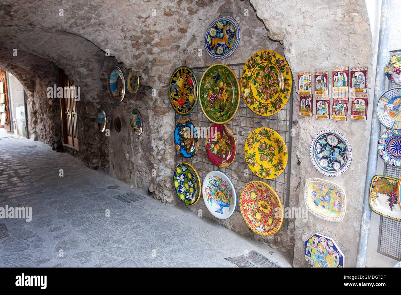 In vendita a Plaza Central, Ravello, Italia Ravello è un comune situato sopra la Costiera Amalfitana in provincia di Ravello Foto Stock