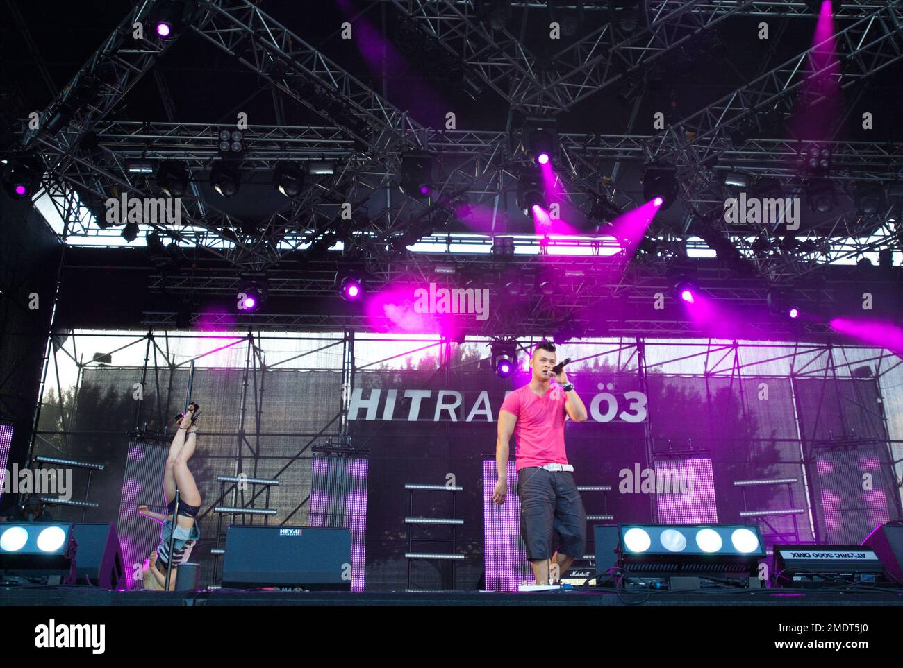 Vienna, Austria. Giugno 24, 2011. Il duo austriaco Trackshittaz, hip-hop, sul Festival dell'Isola del Danubio. L'immagine mostra Lukas Plöchl Foto Stock