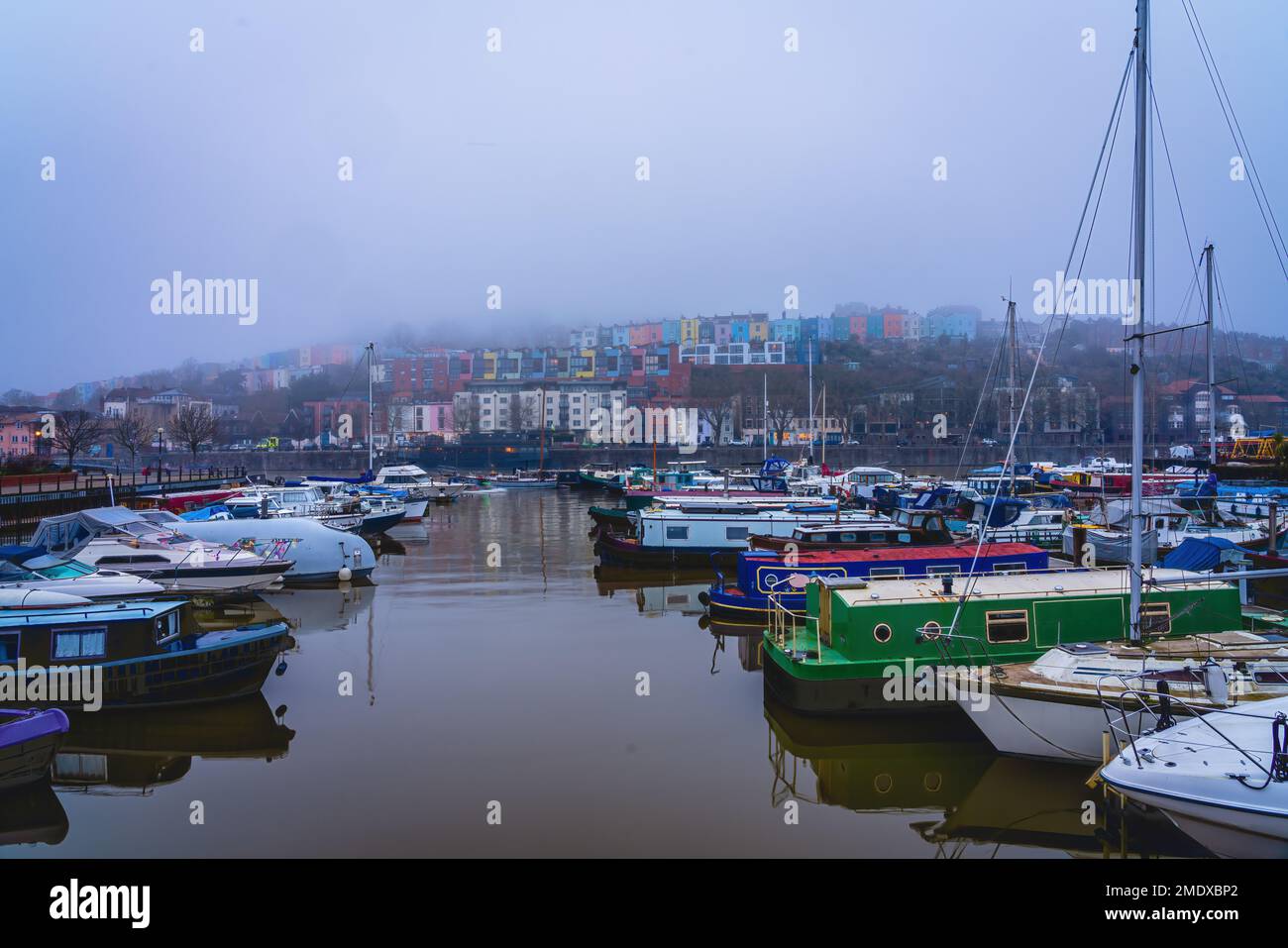 Bristol paesaggio urbano, colori naturali durante il tramonto Foto Stock