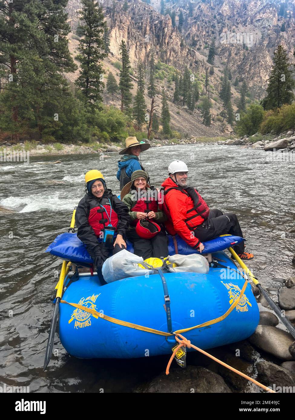 Rafting con far and Away Adventures guida Sanne sul fiume Middle Fork Salmon in Idaho. Foto Stock