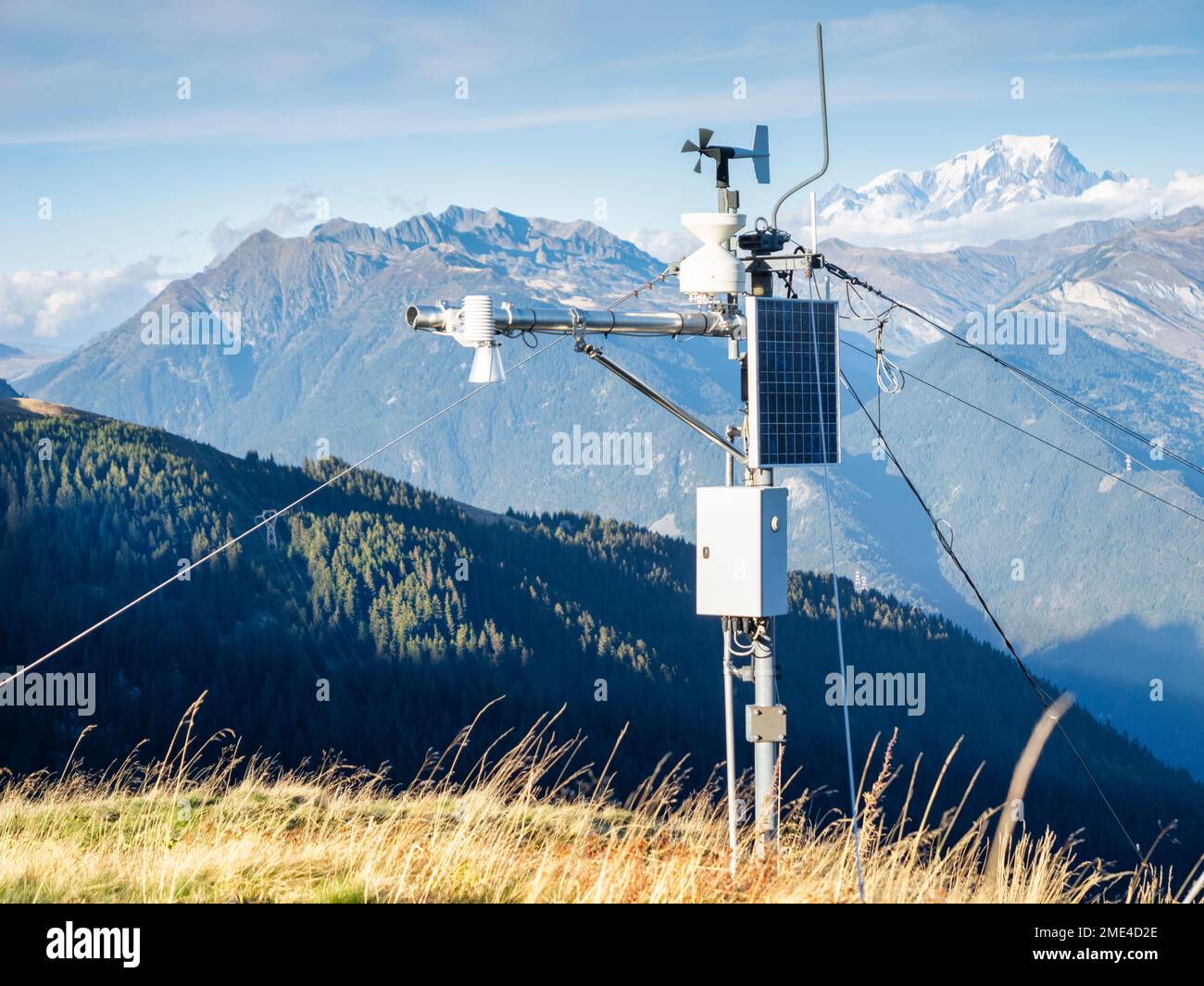 Francia, Auvergne-Rodano-Alpi, stazione di misurazione ambientale nel Parco Nazionale della Vanoise Foto Stock