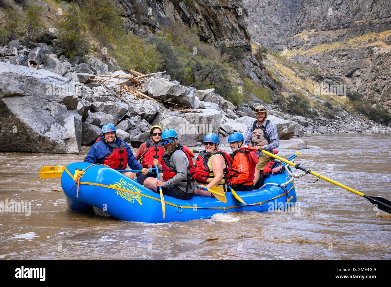 Whitewater Rafting sul Medio forcella Salmon River in Idaho con lontane avventure. Foto Stock