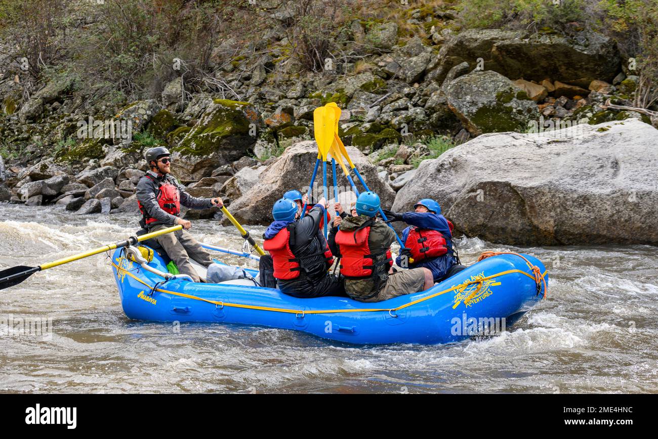 Whitewater Rafting sul Medio forcella Salmon River in Idaho con lontane avventure. Foto Stock
