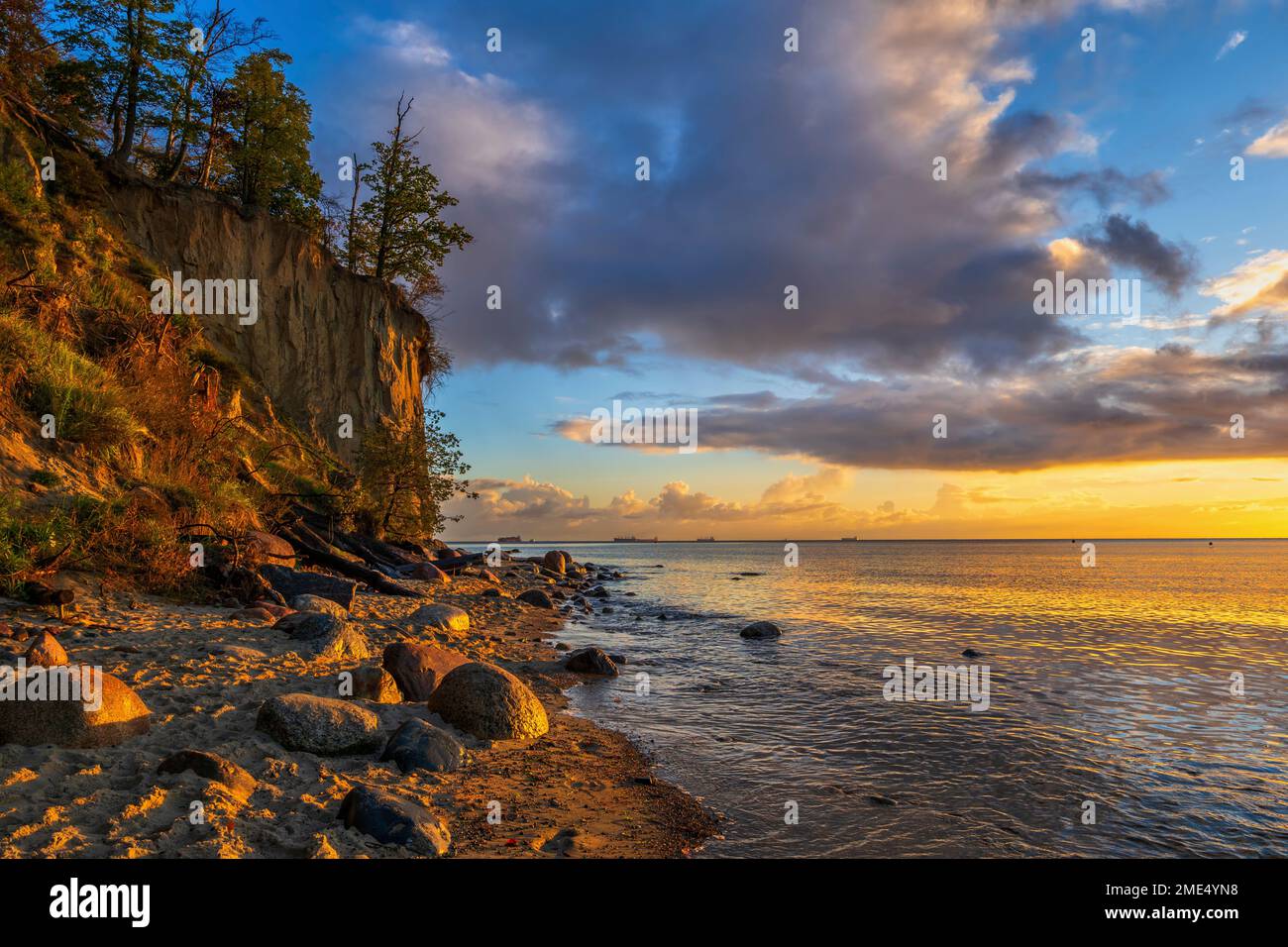 Polonia, Pomerania, Gdynia, Orlowo Cliff all'alba Foto Stock