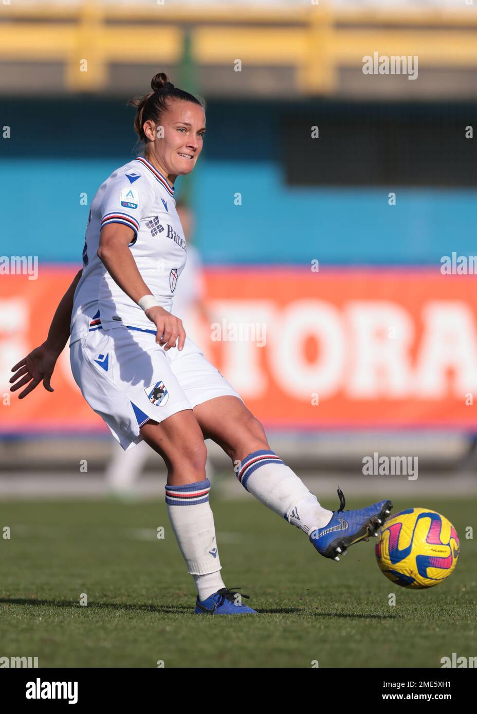 San Giovanni, Italia, 14th gennaio 2023. Elena Pisani di UC Sampdoria durante la Serie A Femminile match allo Stadio Ernesto Breda, San Giovanni. L'immagine di credito dovrebbe essere: Jonathan Moskrop / Sportimage Foto Stock