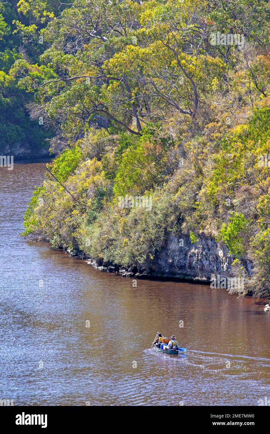 Canoa sul fiume Glenelg Foto Stock