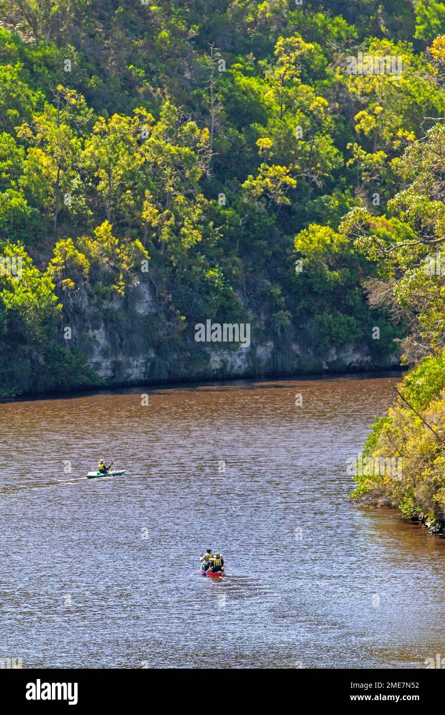 Canoa sul fiume Glenelg Foto Stock