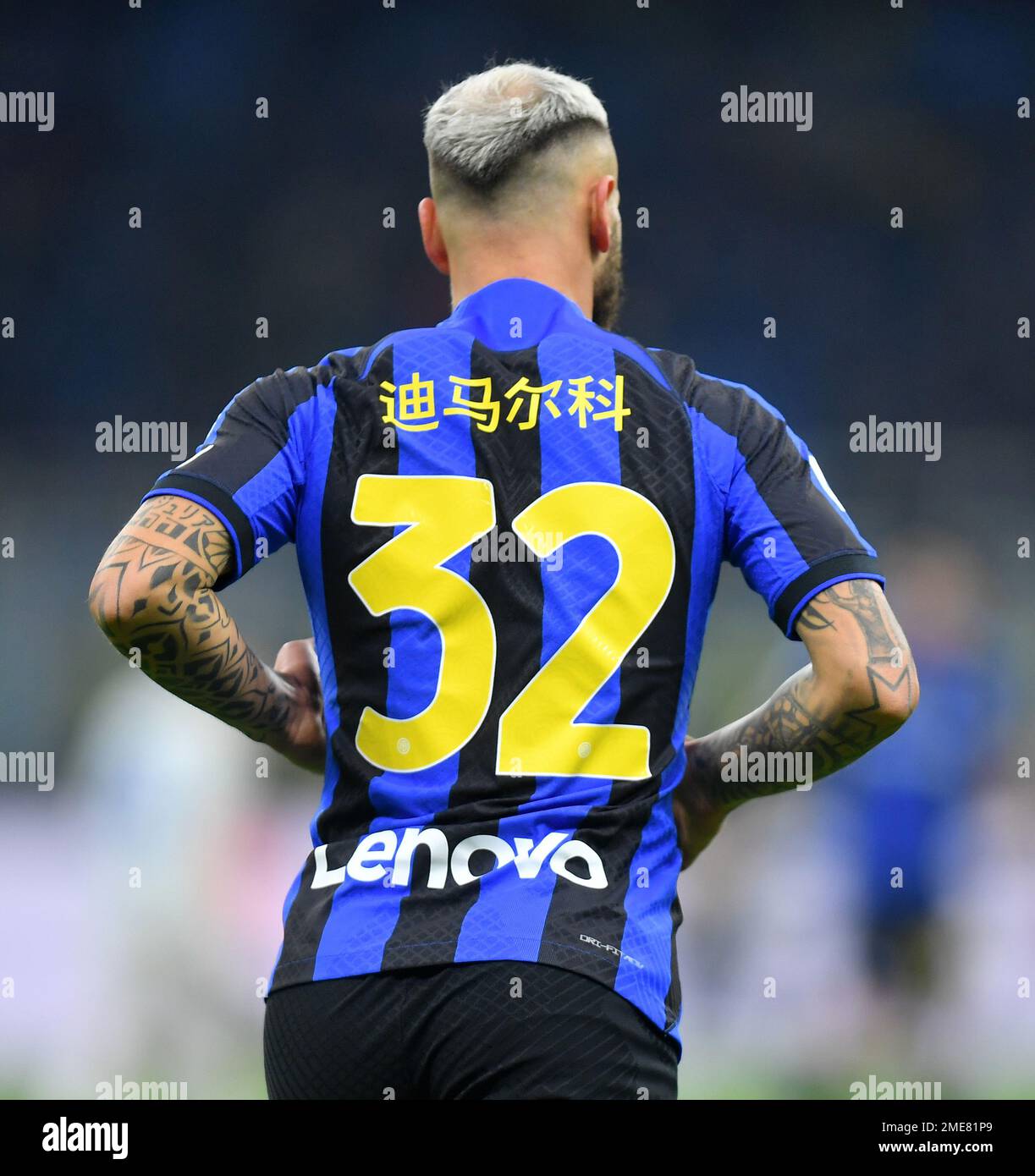 Milano Italia. 23rd Jan 2023. Federico Dimarco di Inter Milan e visto indossare la maglia stampata con il suo nome in cinese durante una Serie A partita di calcio tra Inter Milan