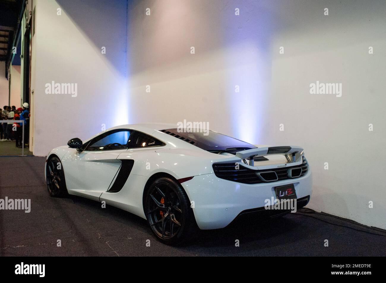 Una McLaren auto sportiva visto in mostra durante il MCM Car Show a Bogotà, Colombia, il più grande auto show in america latina, il 20 gennaio 2022. Foto di: Chepa Beltran/Long Visual Press Foto Stock