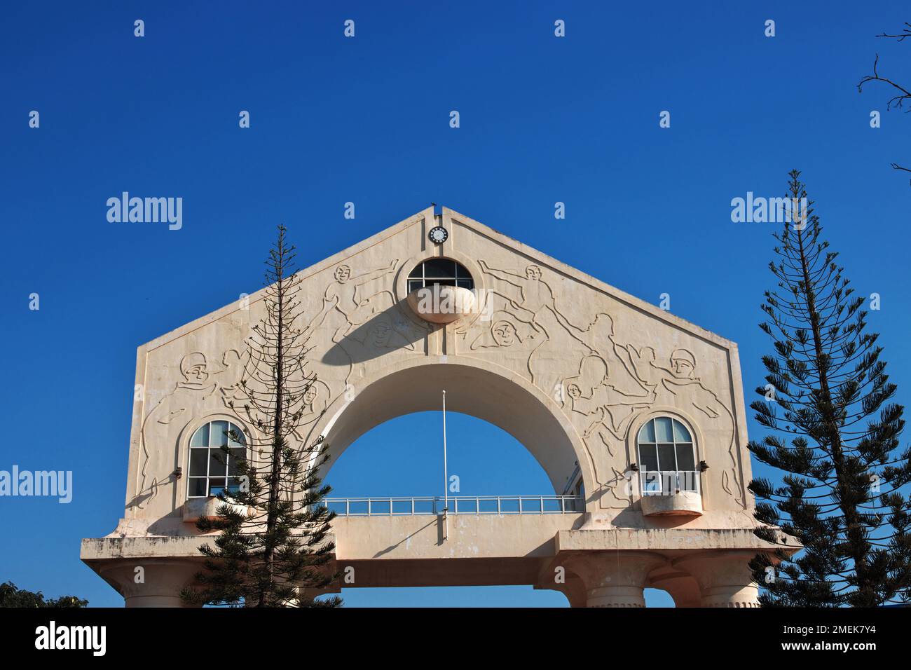 Arco trionfale 22, monumento artistico a Banjul, Gambia, Africa occidentale Foto Stock