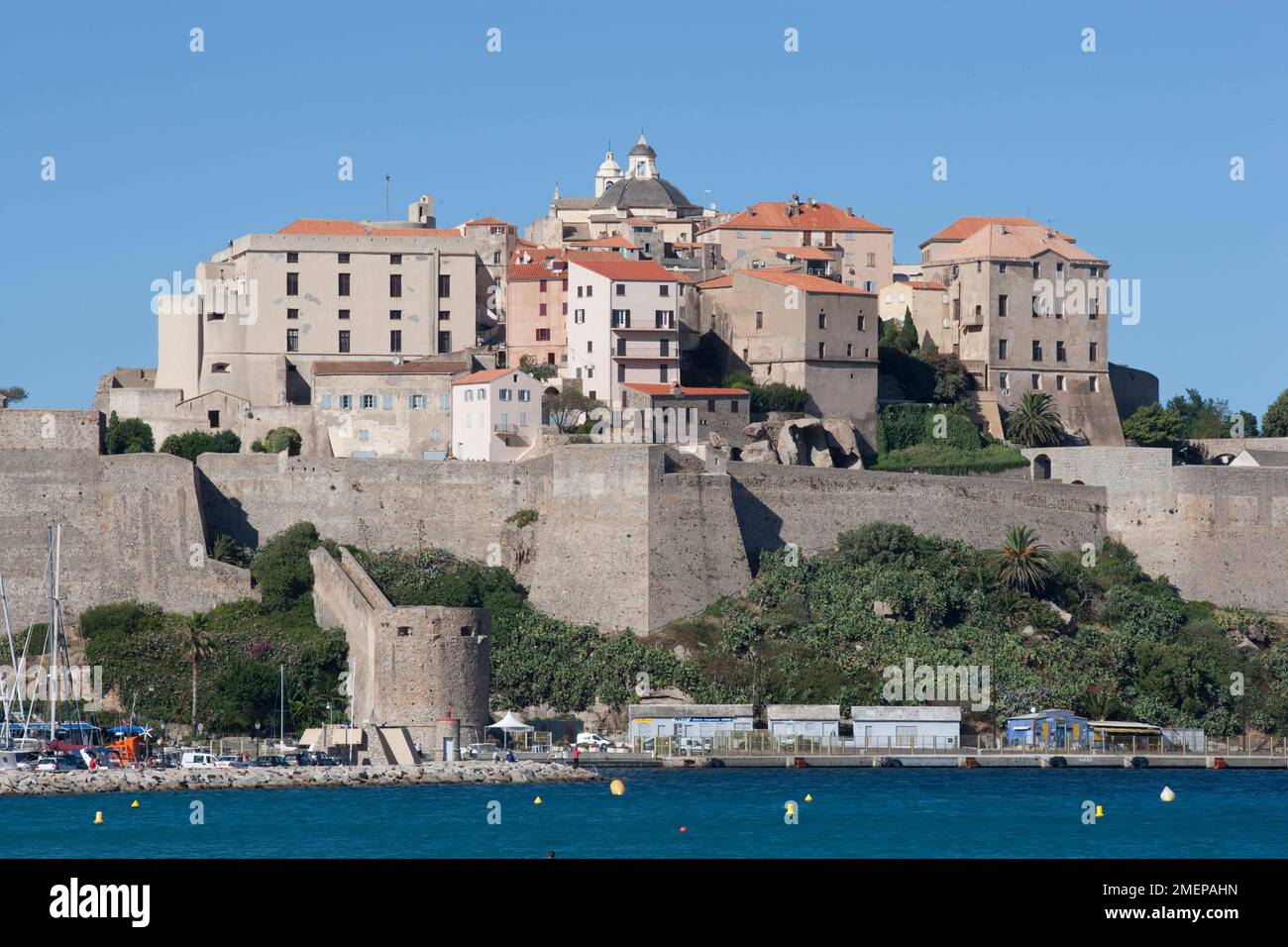 Francia, Corsica, Calvi - vista della cittadella Foto Stock