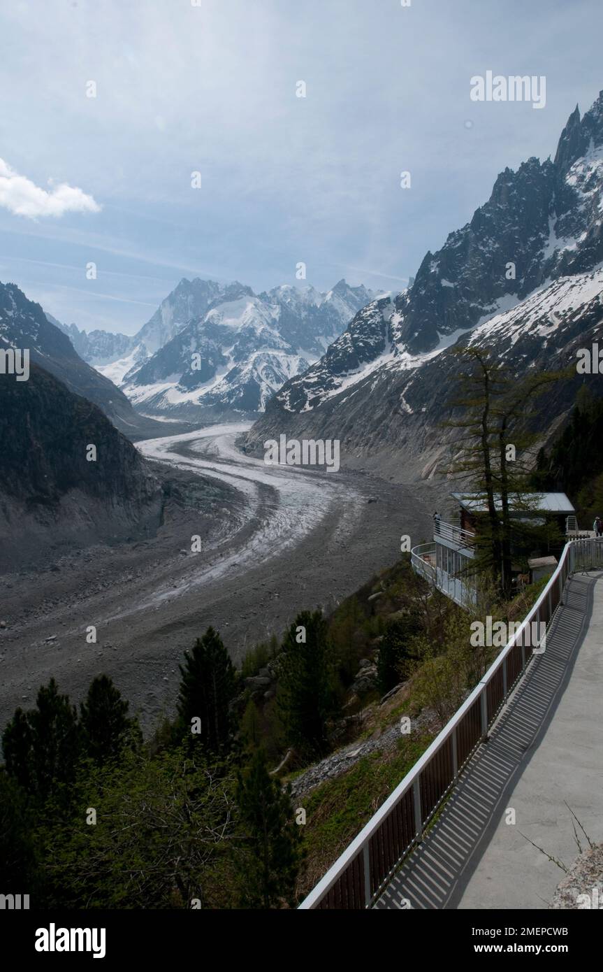 Francia, Rodano-Alpi, alta Savoia, Chamonix-Mont-Blanc (Chamonix), Mer de Glace, ghiacciaio Foto Stock
