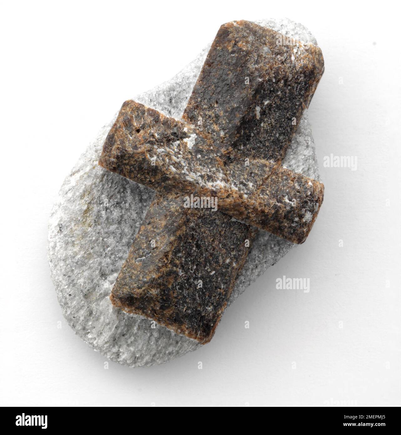 Staurolite a forma di croce Foto Stock