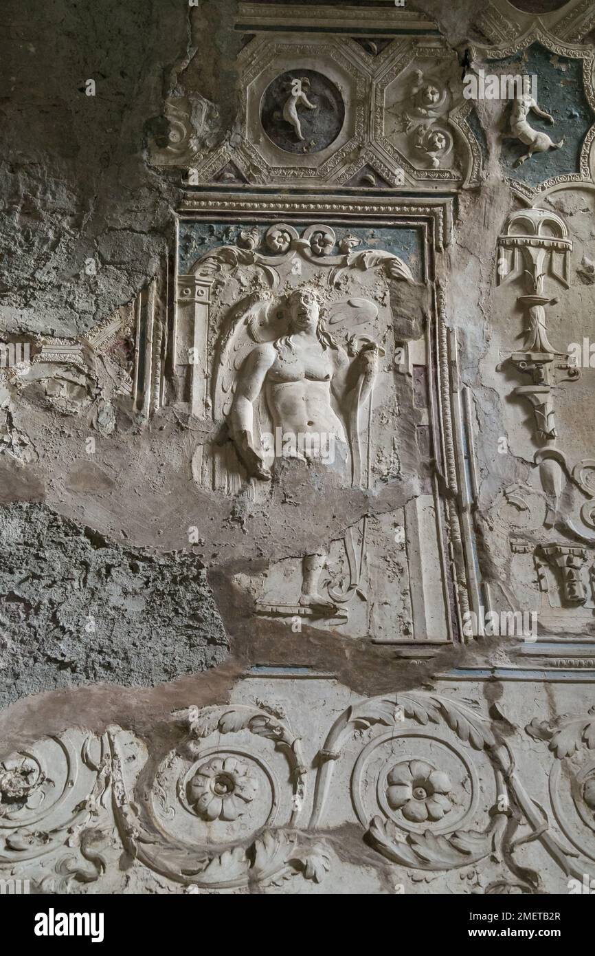 Antiche incisioni sulle pareti nelle rovine di Pompei, patrimonio dell'umanità dell'UNESCO, provincia di Napoli, regione Campania, Italia Foto Stock
