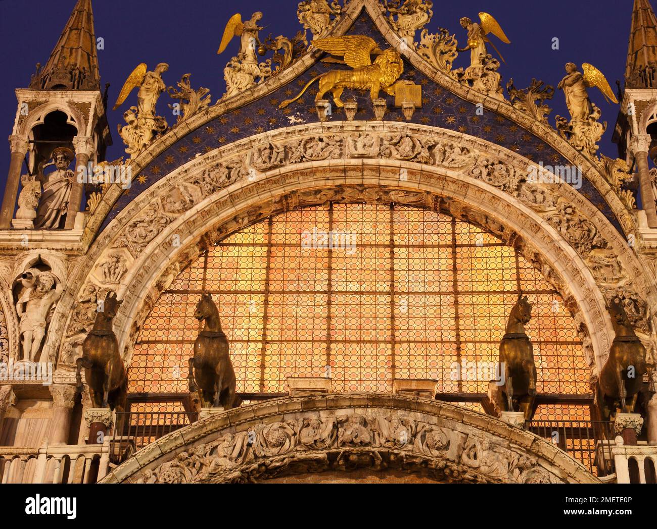 Cavalli di bronzo di San Marco, Basilica di San Marco, Piazza San Marco, Venezia, Veneto, Italia Foto Stock