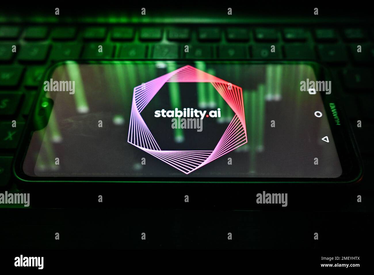 Polonia. 24th Jan, 2023. In questa immagine, sullo smartphone viene visualizzato il logo Stability.ai k. (Foto di Omar Marques/SOPA Images/Sipa USA) Credit: Sipa USA/Alamy Live News Foto Stock