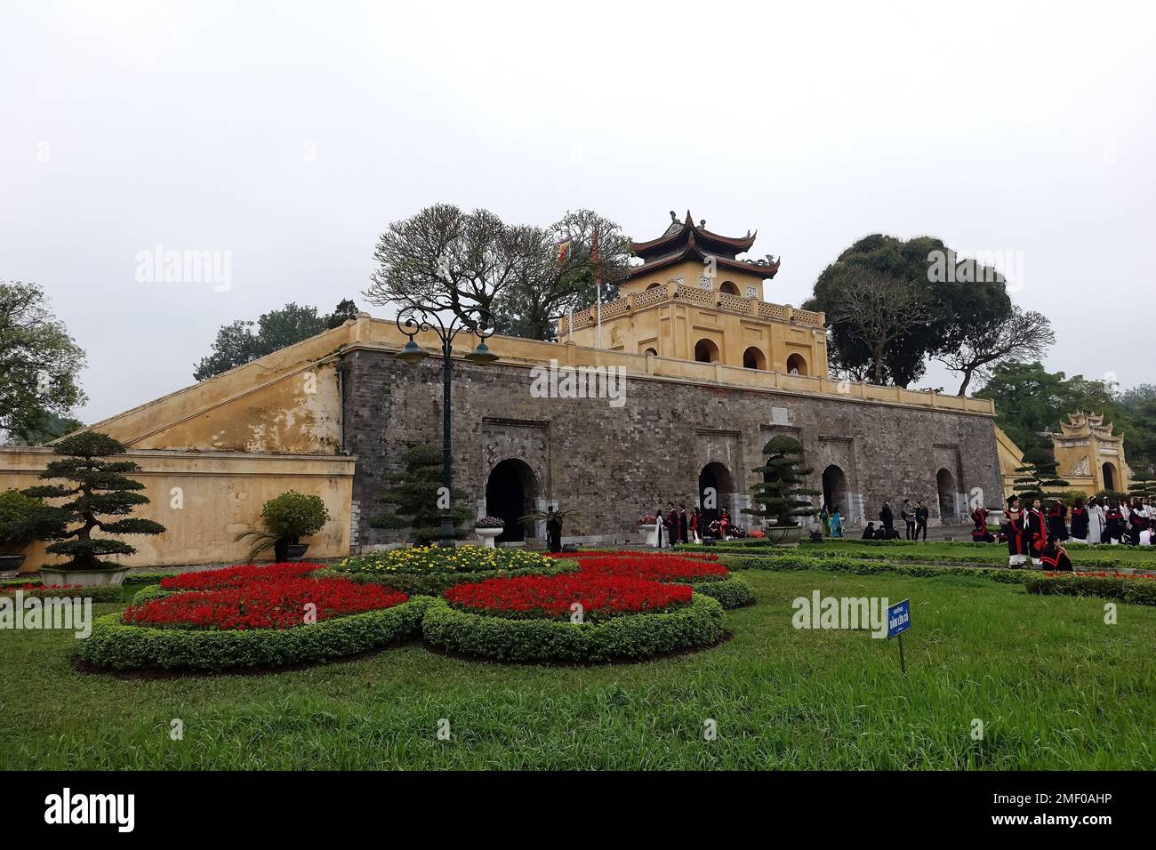 Đoan Môn, il cancello principale, Cittadella imperiale di Thăng Long, Hanoi, Hà Nội, Vietnam, Asia Foto Stock
