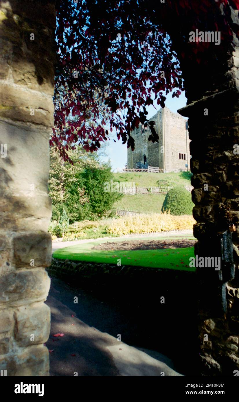 Guildford Castle Circa 1995 girato in film. Foto Stock