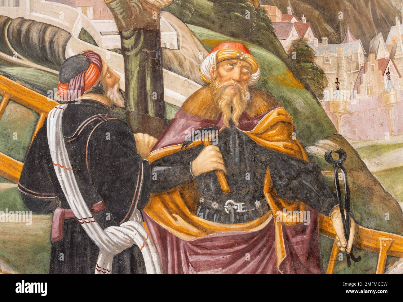 BIELLA, ITALIA - 15 LUGLIO 2022: Il particolare della Crocifissione affresco nella chiesa di San Sebastiano del maestro di scuola lombarda dal 16. Cent. Foto Stock