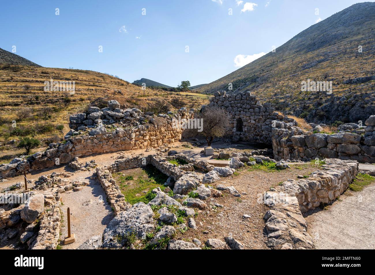 Î Ruin ÎµÎ¾Î±Î¼ÎµÎ½Î®, Micene, sito archeologico greco, Peloponneso, Grecia Foto Stock
