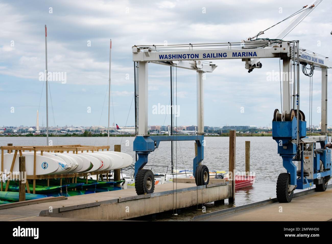 Tavole da pagaia al Washington Sailing Marina Foto Stock