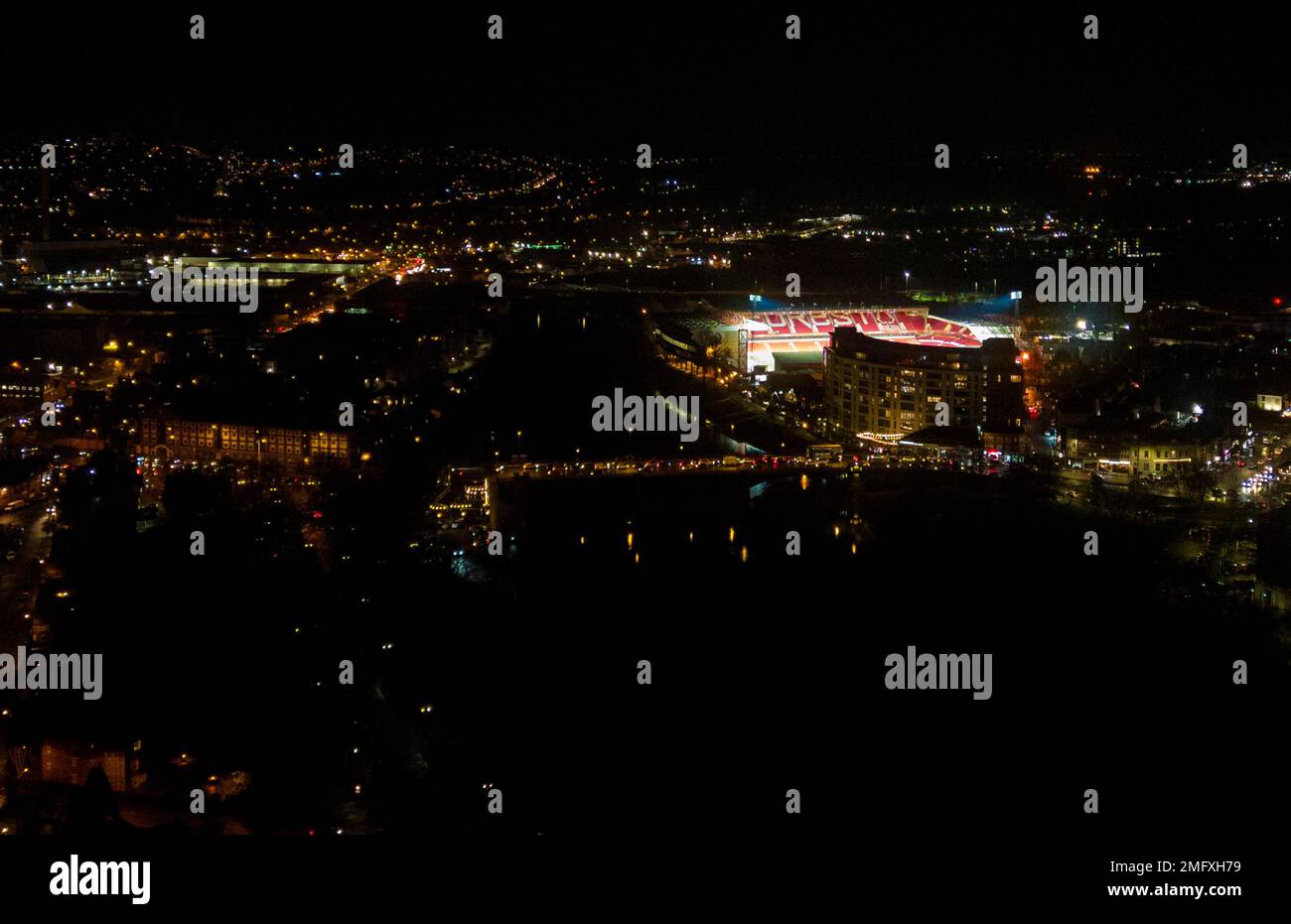 Una vista aerea del terreno cittadino accanto al fiume Trent davanti alla semifinale di Carabao Cup contro il Manchester United. Data immagine: Mercoledì 25 gennaio 2023. Foto Stock