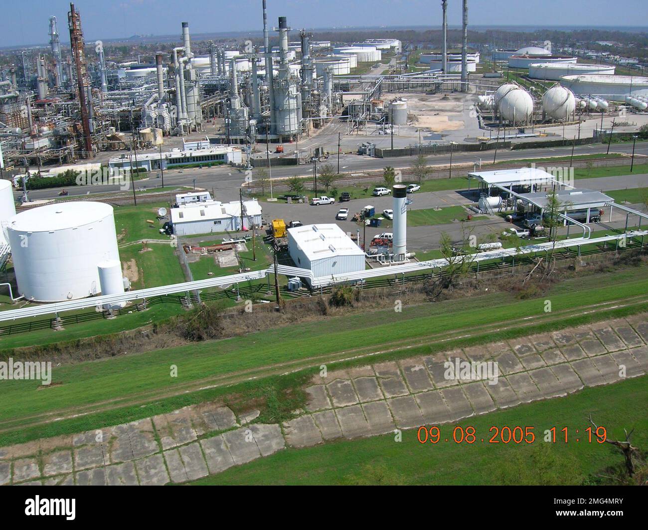 ESU St. Louis - olio di Murphy - 26-HK-319-92. Murphy Oil Command Post. Uragano Katrina Foto Stock