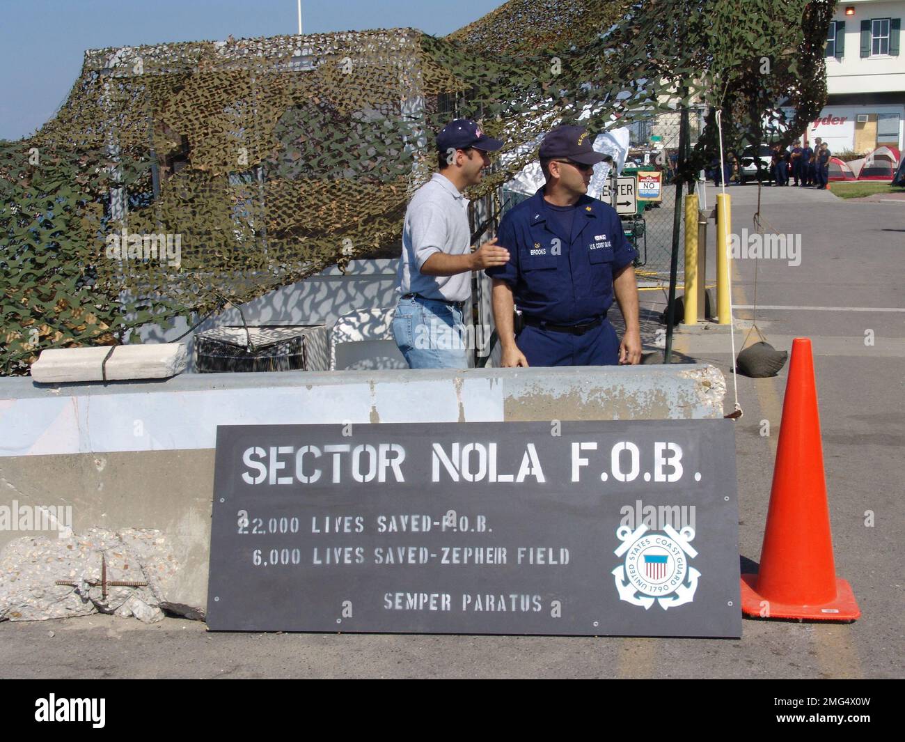 ESU Incident Command Post New Orleans - varie - 26-HK-308-121. Uragano Katrina Foto Stock