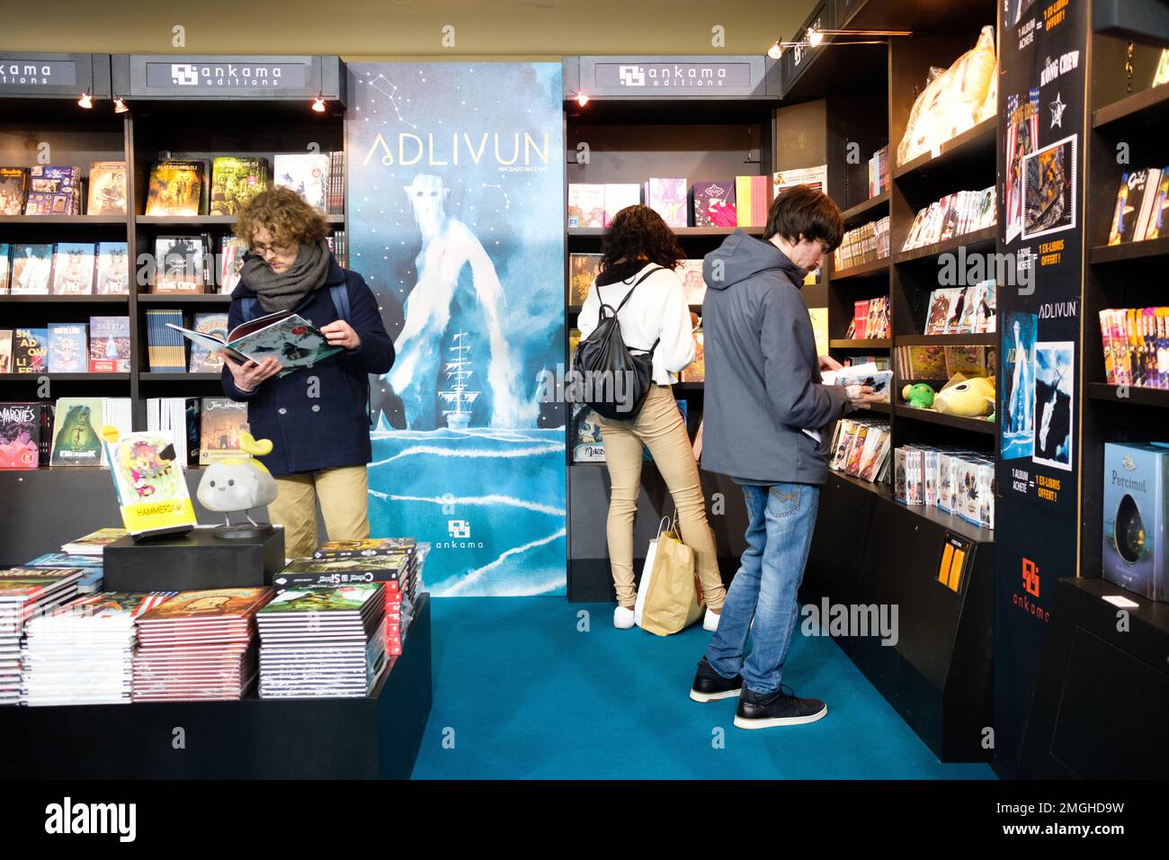 49th Angouleme International Comics Festival (Francia centro-occidentale) il 17 marzo 2022: Atmosfera presso gli stand degli editori. Qui, la pubblicazione Foto Stock