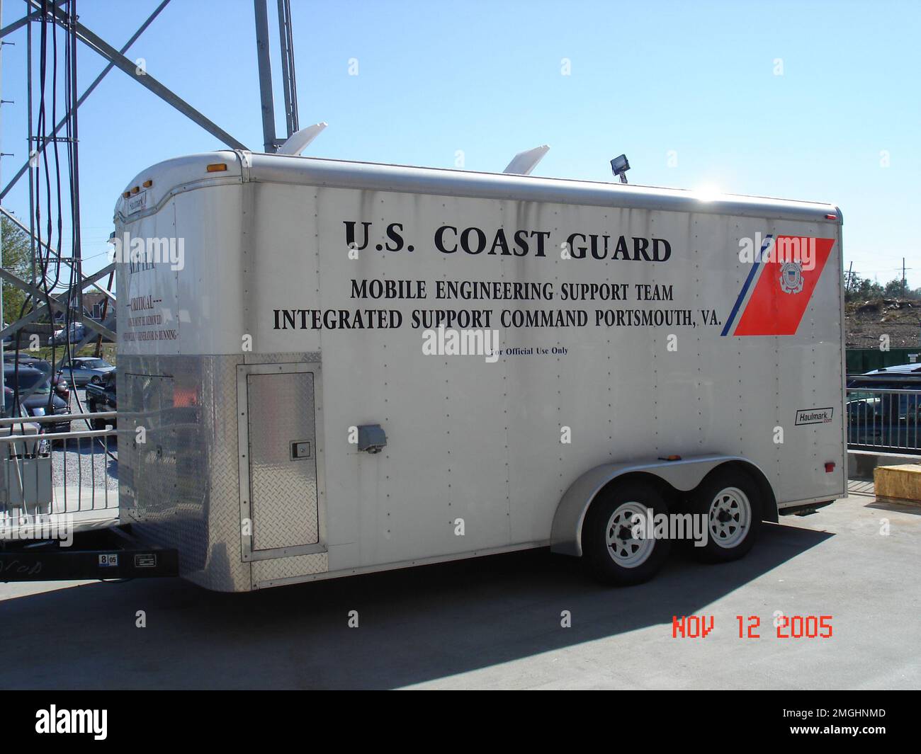 Comandi di manutenzione e logistica Atlantic - squadra di inventario di proprietà - stazione New Orleans - 26-HK-192-131. Uragano Katrina Foto Stock