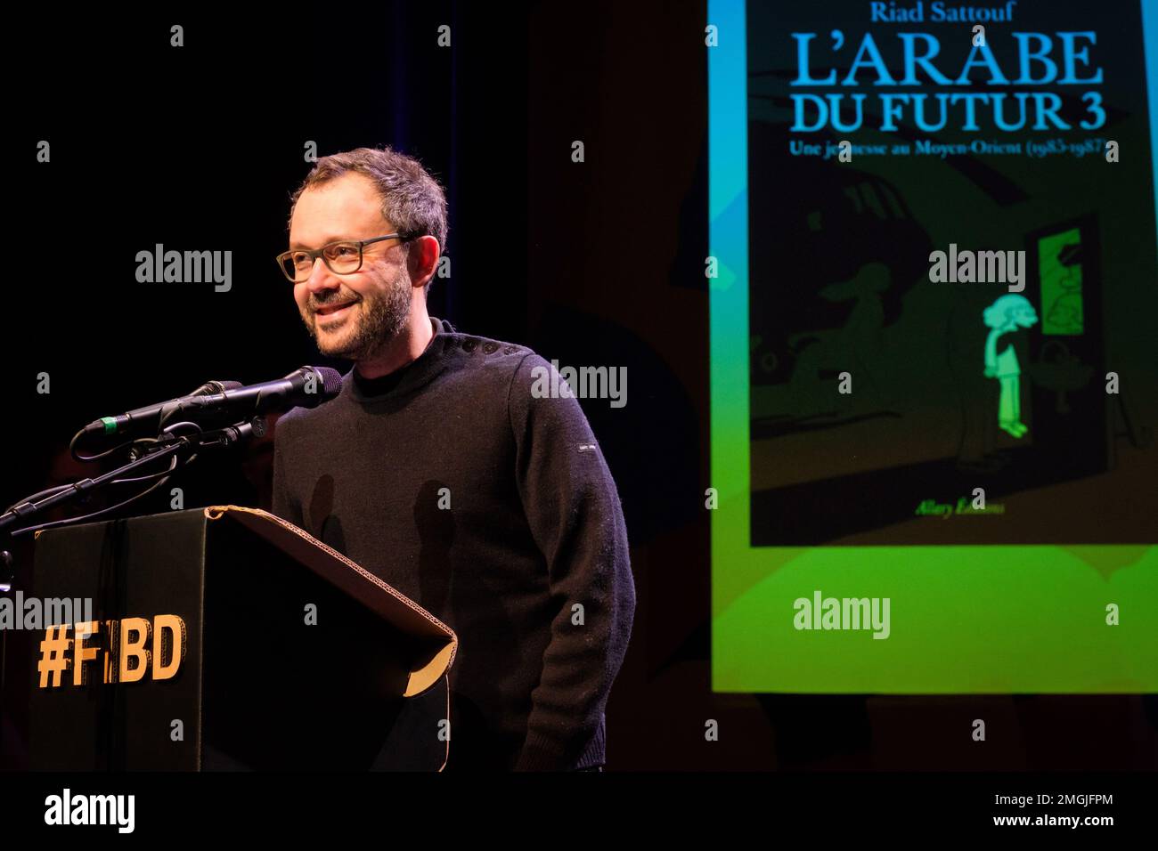 Riad Sattouf, vincitore del premio 'Grand Prix de la ville d'Angoulême' (Grand Prize), partecipa alla serata di apertura della 50th Angoulême International Foto Stock