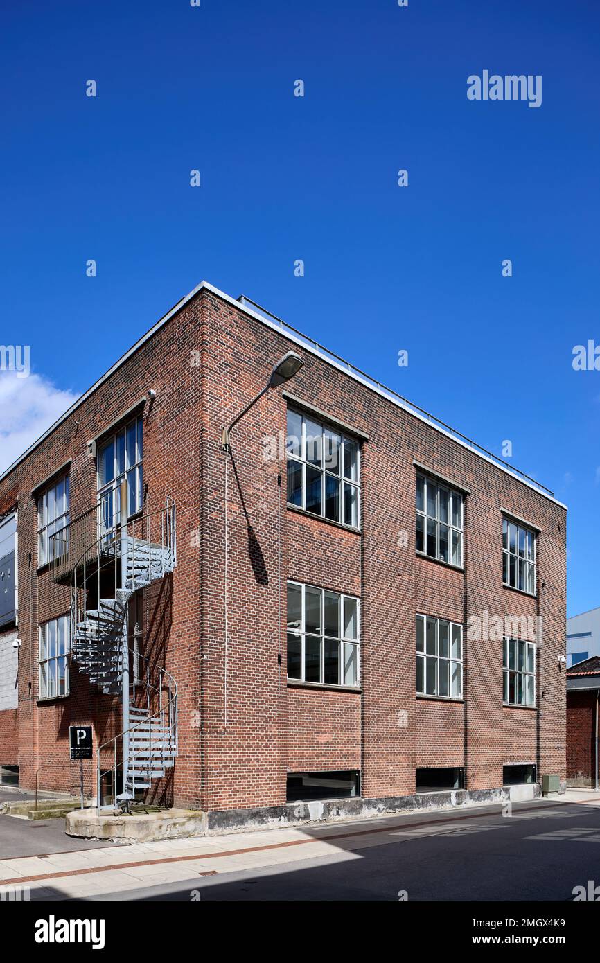 Edificio industriale in mattoni del 1949, Trelleborggade 9; Copenaghen, Danimarca Foto Stock