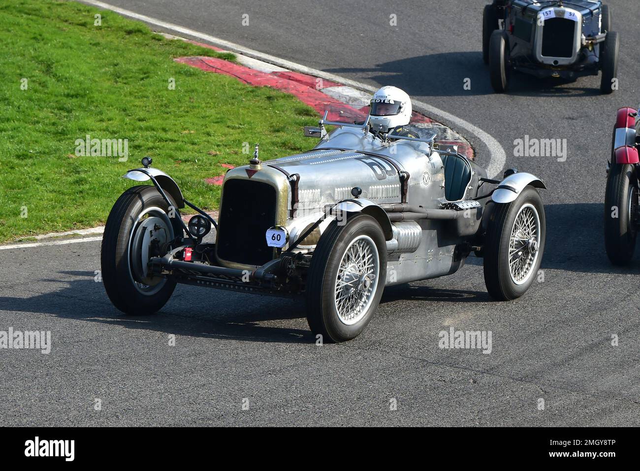 Jeffrey Edwards, Alvis Silver Eagle, Len Thompson Memorial Trophy Race per VSCC Specials, quindici minuti di corse, due ampie categorie; spogliato ra Foto Stock