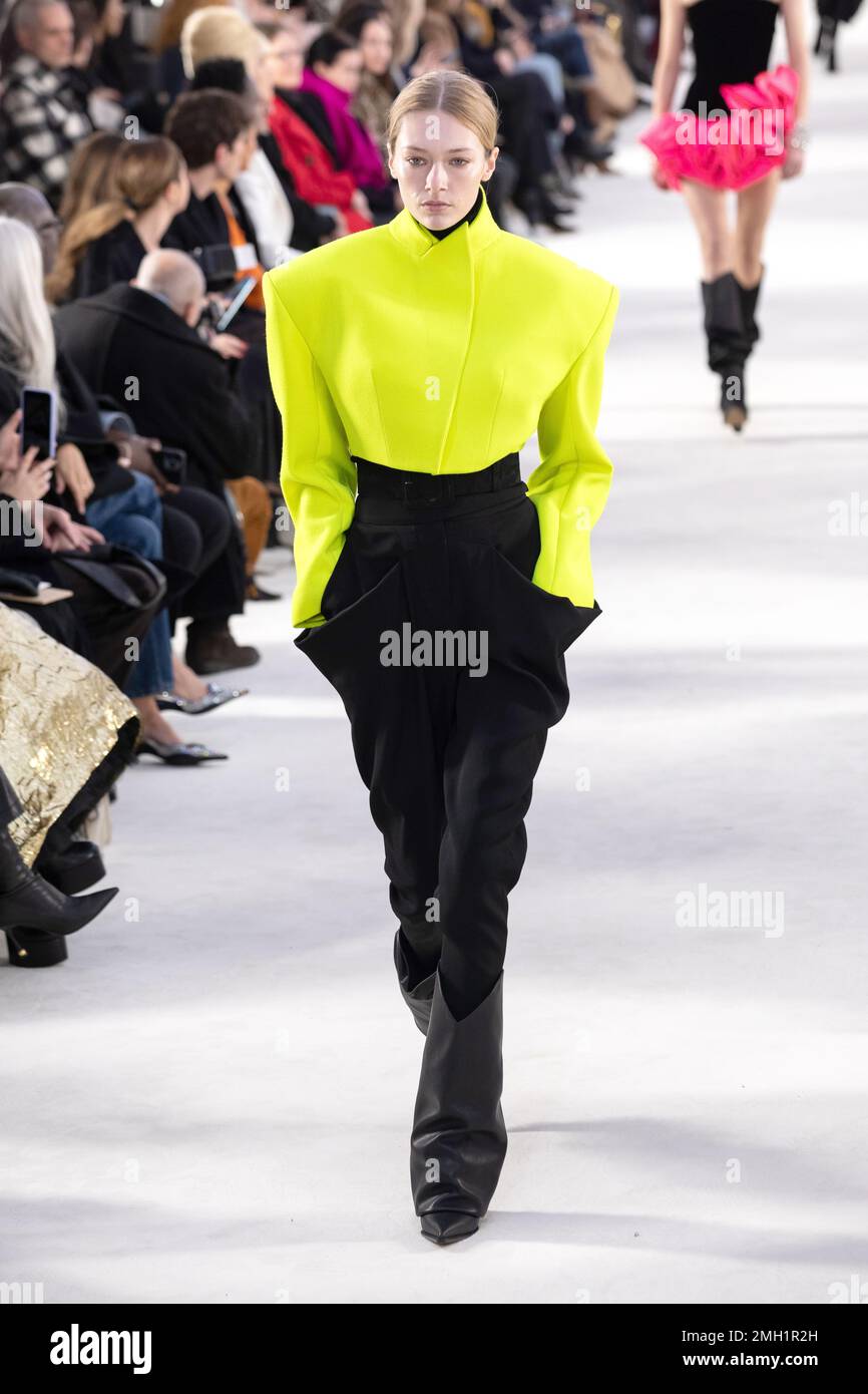 Parigi, Francia 24 gennaio 2023, settimana della moda, sfilata di moda Alexandre Vauthier, Primavera Estate 2023, Francesco Loock/Alamy Foto Stock